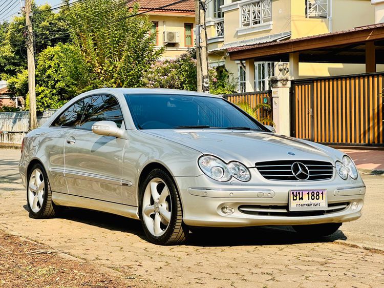 Mercedes-Benz CLK-Class 2004 CLK240 Sedan เบนซิน ไม่ติดแก๊ส เกียร์อัตโนมัติ บรอนซ์เงิน รูปที่ 2