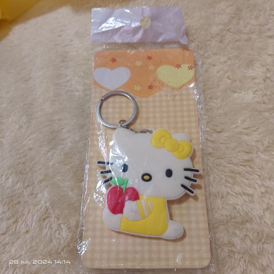 พวงกุญแจหรือพวงห้อยคิตตี้สีเหลืองแบบน่ารักๆ  มือหนึ่ง ขายถูกๆค่ะ รูปที่ 5