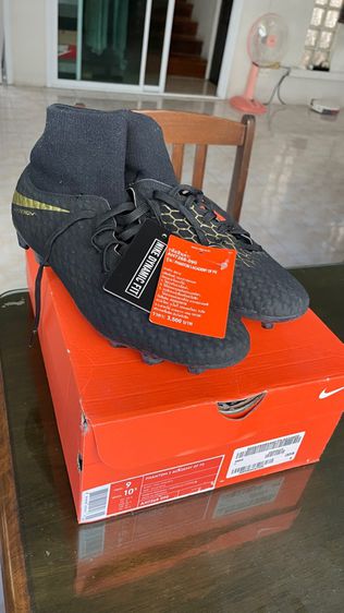 รองเท้าฟุตบอล Nike รูปที่ 7