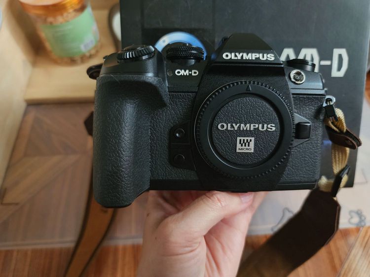 กล้องมิลเลอร์เลส กันน้ำ บอดี้ Olympus OM-D E-M1 Mark II
