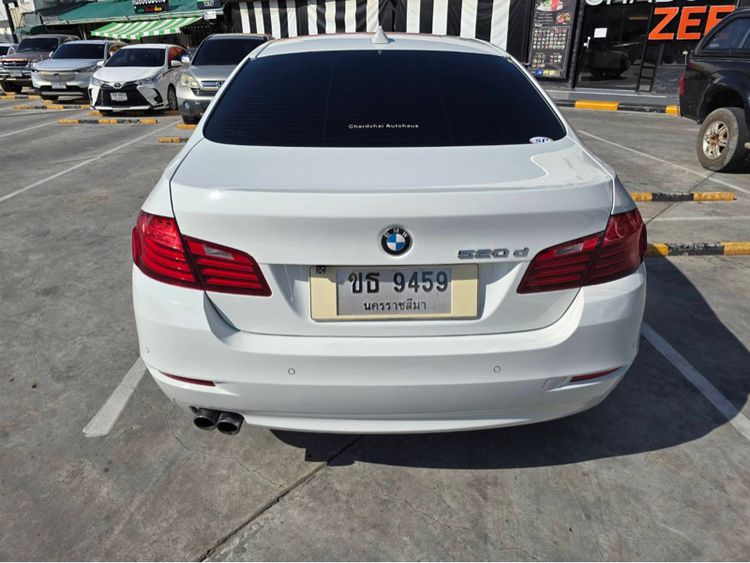 BMW Series 5 2014 520d Sedan ดีเซล ไม่ติดแก๊ส เกียร์อัตโนมัติ ขาว รูปที่ 4