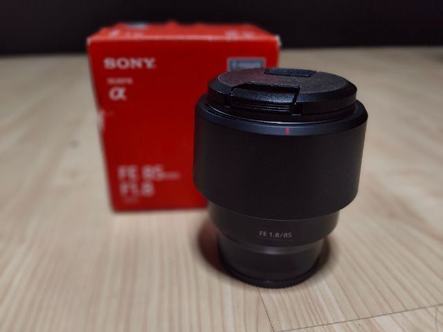 เลนส์ Sony FE 85mm F1.8