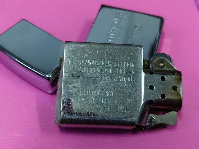 (6071) ไฟแช็ค ZIPPO PENTHOUSE MAGAZINE รูปที่ 5