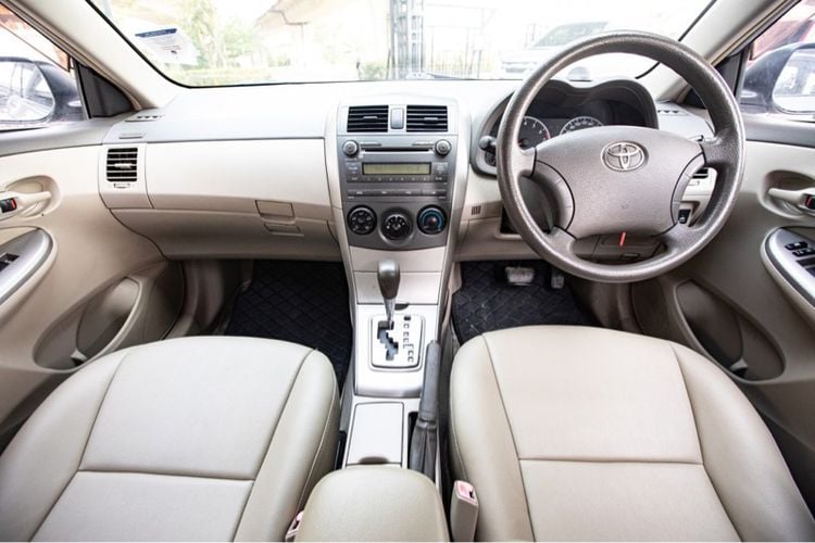 Toyota Altis 2010 1.6 E Sedan เบนซิน ไม่ติดแก๊ส เกียร์อัตโนมัติ บรอนซ์เงิน รูปที่ 4