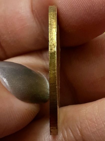 เหรียญหลวงปู่ฝั้น รุ่นสุดท้าย ปี 2519 รูปที่ 3