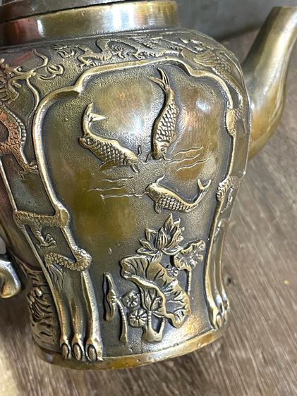 กาน้ำชา ลายปลา ไก่ทองเหลืองสะสม รูปที่ 6