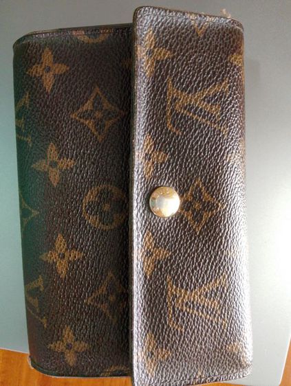 กระเป๋าสตางค์ Louis Vuitton แท้โมโนแกรม 3 พับ เจ้าของขายเอง  รูปที่ 3