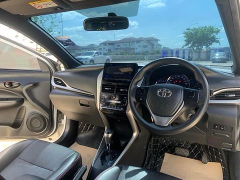 Toyota Yaris 2019 1.2 E Sedan เบนซิน ไม่ติดแก๊ส เกียร์อัตโนมัติ ขาว รูปที่ 4