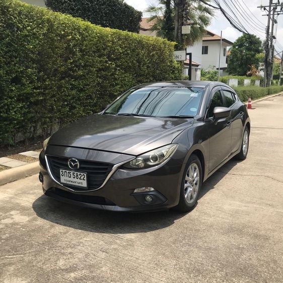 Mazda Mazda3 2014 2.0 C Sports Sedan เบนซิน ไม่ติดแก๊ส เกียร์อัตโนมัติ น้ำตาล
