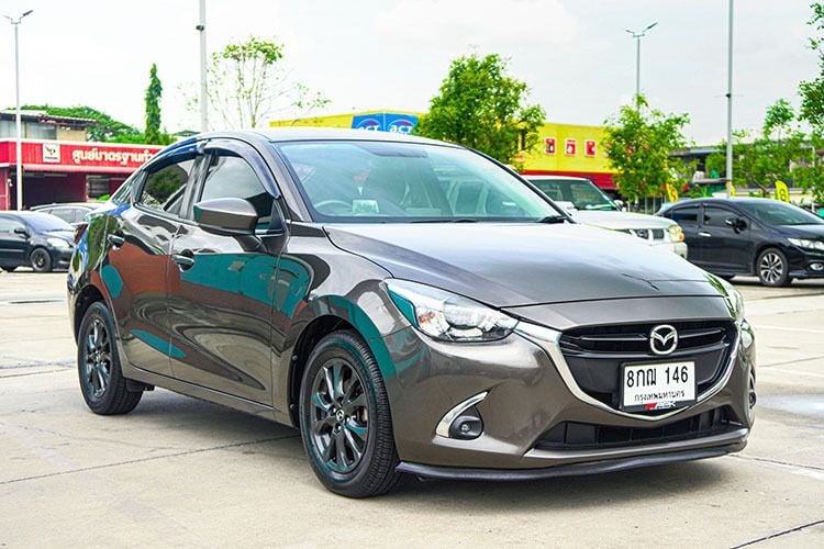 Mazda Mazda 2 2019 1.3 High Connect Sedan เบนซิน ไม่ติดแก๊ส เกียร์อัตโนมัติ เทา รูปที่ 2