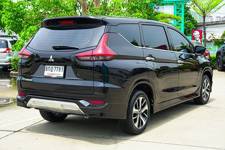 Mitsubishi Xpander 2019 1.5 GT Utility-car เบนซิน ไม่ติดแก๊ส เกียร์อัตโนมัติ ดำ รูปที่ 3