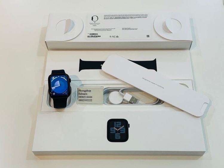 โลหะ ดำ Apple Watch Se Gen 2 Midnight Gps 44 mm  สภาพเหมือนใหม่  ศูนย์ไทย 5990 บาท 