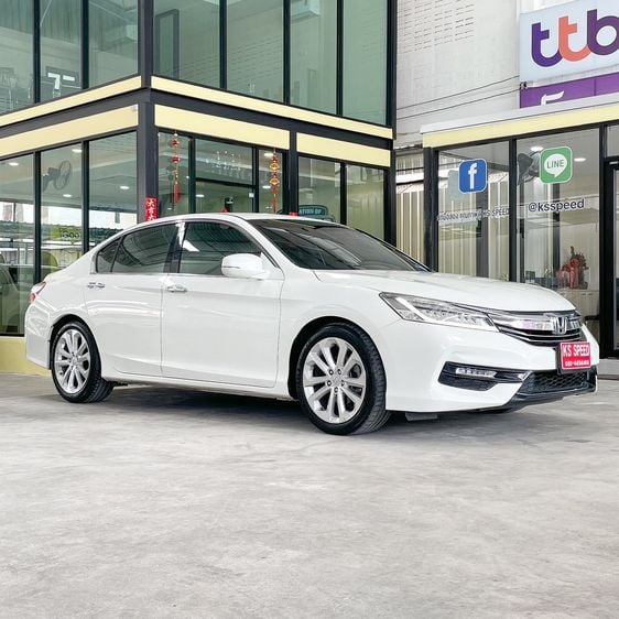 Honda Accord 2018 2.4 EL i-VTEC Sedan เบนซิน ไม่ติดแก๊ส เกียร์อัตโนมัติ ขาว