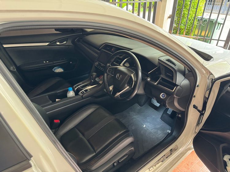 Honda Civic 2019 1.8 EL i-VTEC Sedan เบนซิน ไม่ติดแก๊ส เกียร์อัตโนมัติ ขาว รูปที่ 4