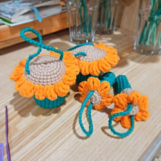 Crochet เคสยาดมไหมพรม ดอกทานตะวัน สำหรับยาดมหงส์ไทย และโป๊ยเซียน งานฝีมือ รูปที่ 2