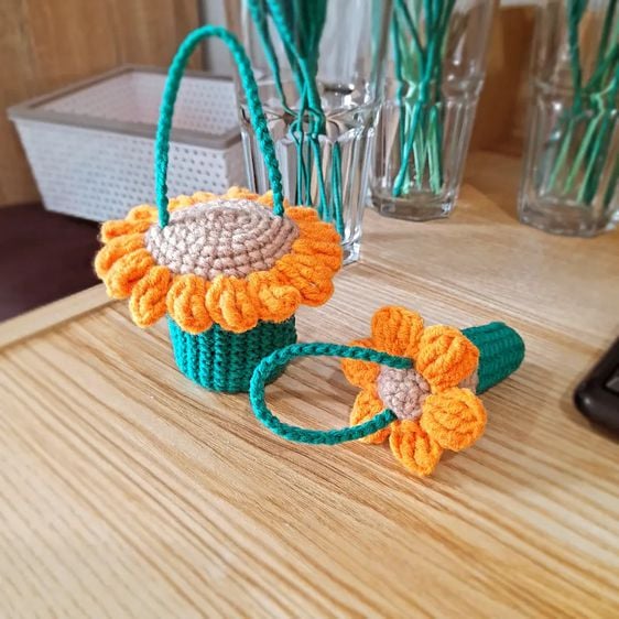 Crochet เคสยาดมไหมพรม ดอกทานตะวัน สำหรับยาดมหงส์ไทย และโป๊ยเซียน งานฝีมือ รูปที่ 3