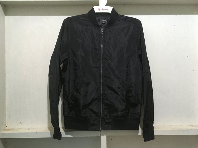 เสื้อแจ็คเก็ต ผ้าร่ม (Bomber Jacket) แบรนด์ JILL BLAZE สีดำ