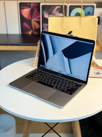 Apple Macbook Pro 13 Inch MacBook Pro Retina Touch Bar 2019 128GB