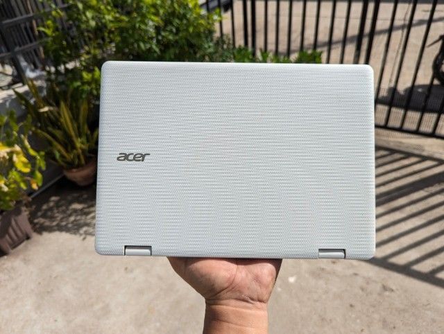 Aspire series วินโดว์ 4 กิกะไบต์ HDMI ไม่ใช่ Acer Acer aspire R3 
