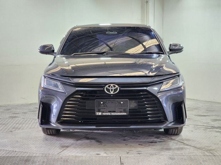 Toyota Yaris ATIV 2023 1.2 Premium Sedan เบนซิน เกียร์อัตโนมัติ บรอนซ์เงิน รูปที่ 2