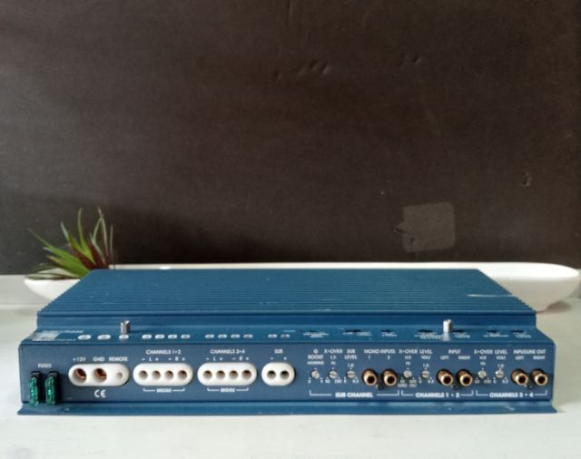 Used Soundstream Rubicon 555 five channel amp