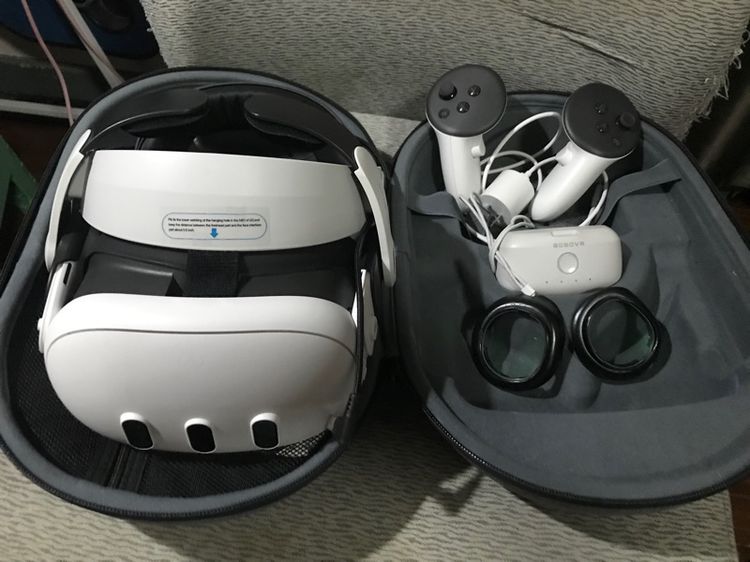 อื่นๆ เครื่องเล่น VR เชื่อมต่อไร้สายได้ Meta Quest3. 128GB 