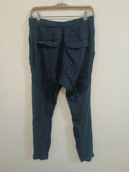 กางเกงขายาวสีดำ เกาหลี codes combine	รอบเอว 30  ยาว 37 สะโพก22 สภาพดีไม่มีขาด