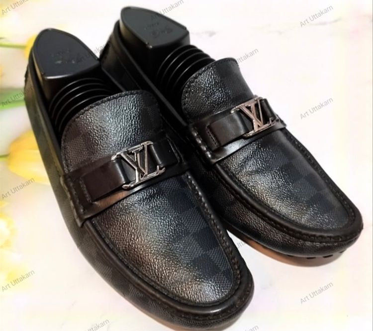 Louis Vuitton รองเท้าแบบสวมและโลฟเฟอร์ หนังแท้ UK 6 | EU 39 1/3 | US 6.5 หลากสี รองเท้าหนัง Lv ของแท้ 