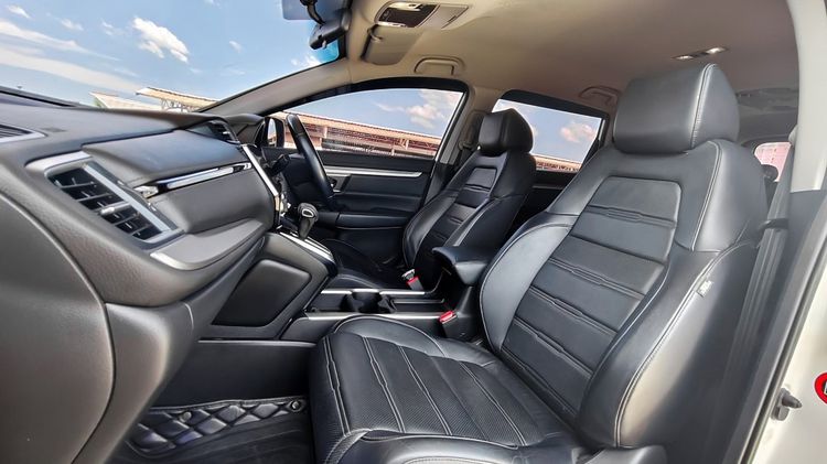 Honda CR-V 2019 2.4 E Utility-car เบนซิน ไม่ติดแก๊ส เกียร์อัตโนมัติ ขาว รูปที่ 3