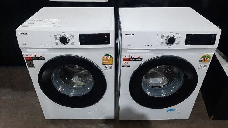 เครื่องซักผ้าฝาหน้า toshiba ระบบ inverter 7.5 กิโลเป็นสินค้าใหม่ยังไม่ผ่านการใช้งานประกันศูนย์ราคา 6990 บาท