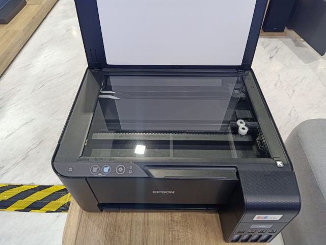 printer epson l3210 ปริ้น สแกน ถ่ายเอกสารสี เครื่องใช้งานปกติอุปกรณ์ครบ 2,500฿ สนใจสอบถามโทร 0846493755