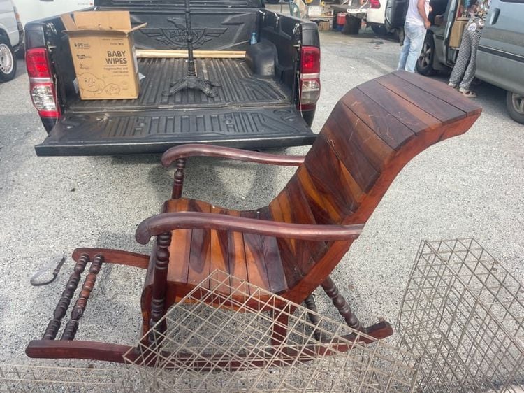 เก้าอี้โยกไม้