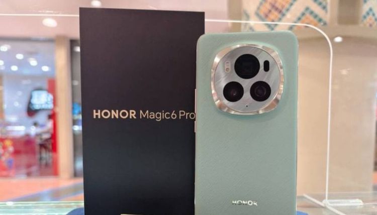 ยี่ห้ออื่นๆ Honor Magic 6 Pro 12512GB สีEpi Green ของใหม่มือหนึ่ง 20000