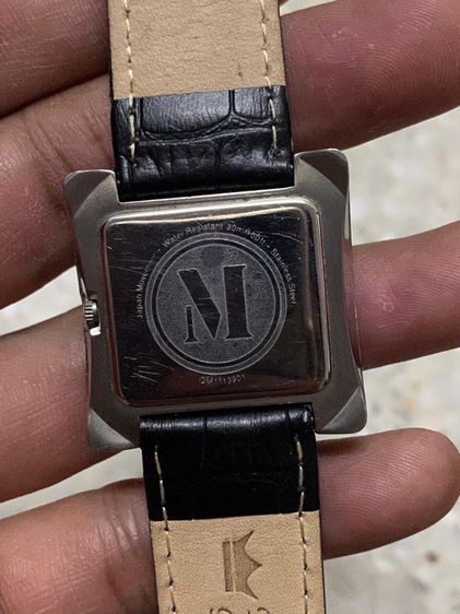 นาฬิกายี่ห้อ MANGO  ควอทซ์ ของแท้มือสอง สแตนเลส  สายหนังเปลี่ยนใหม่  750฿ รูปที่ 2