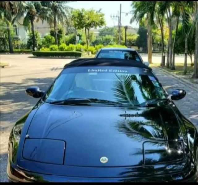 รถ Lotus Elan 1.6 สี ดำ