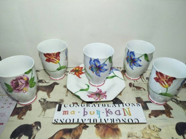 New KENZO footed tall cups set of 5 Manufactured by Aito Japan  free 1 plate