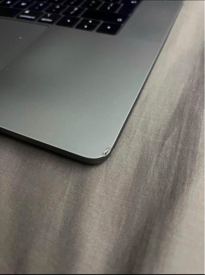 MacBook Pro 15 late 2018 รูปที่ 5