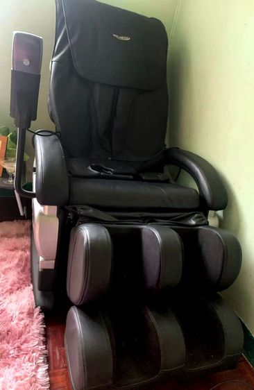 อุปกรณ์เพื่อสุขภาพ เก้าอี้นวดไฟฟ้า WELNESS MASSAGE CHAIR YH-6600