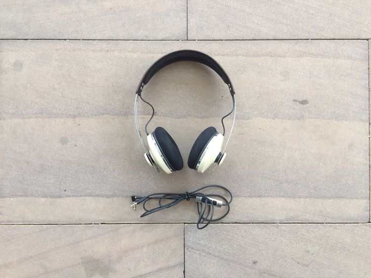 Sennheiser Momentum On-Ear Ivory Headphone
