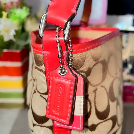 กระเป๋าสะพายCoach แท้ สีแดง รูปที่ 6