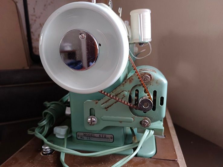 ขายจักรเย้บผ้า  janome  vintage รูปที่ 5