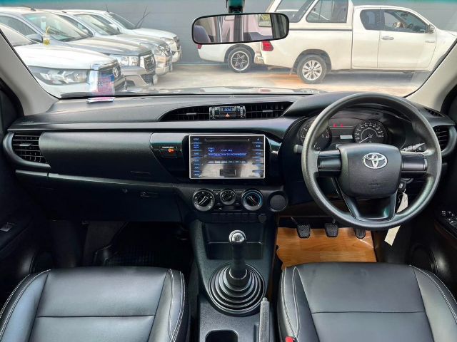 Toyota Hilux Revo 2019 Smart Cab 2.4 Mid Z Edition Pickup ดีเซล ไม่ติดแก๊ส เกียร์ธรรมดา เทา รูปที่ 3