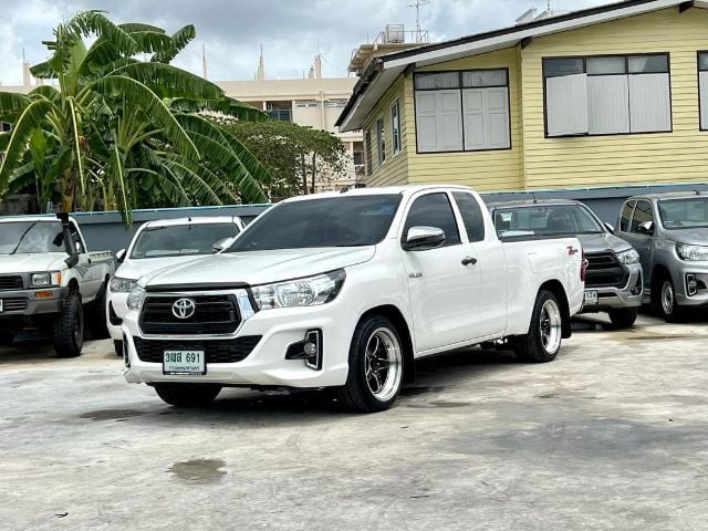 Toyota Hilux Revo 2019 Smart Cab 2.4 Mid Z Edition Pickup ดีเซล ไม่ติดแก๊ส เกียร์ธรรมดา ขาว