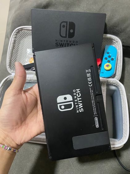 เครื่องเกมส์นินเทนโด เชื่อมต่อไร้สายได้ Nintendo switch Gen2