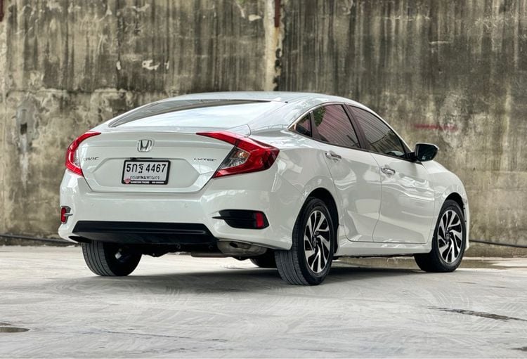 Honda Civic 2016 1.8 EL i-VTEC Sedan เบนซิน ไม่ติดแก๊ส เกียร์อัตโนมัติ ขาว รูปที่ 4