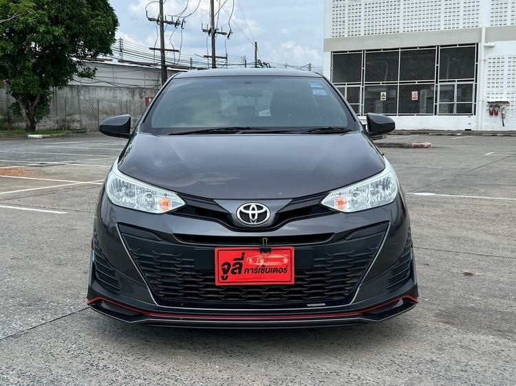 Toyota Yaris 2018 1.2 J Sedan เบนซิน ไม่ติดแก๊ส เกียร์อัตโนมัติ เทา รูปที่ 4
