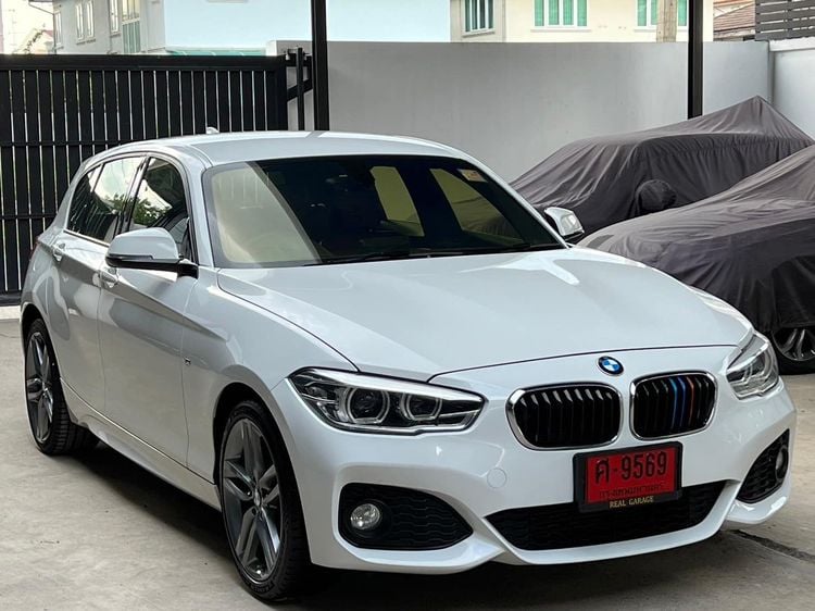 BMW Series 1 2016 118i Sedan เบนซิน ไม่ติดแก๊ส เกียร์อัตโนมัติ ขาว รูปที่ 3