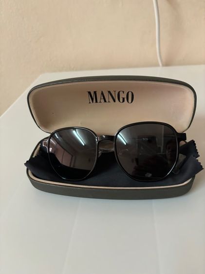 แว่นตา mango ของแท้มือหนึ่ง