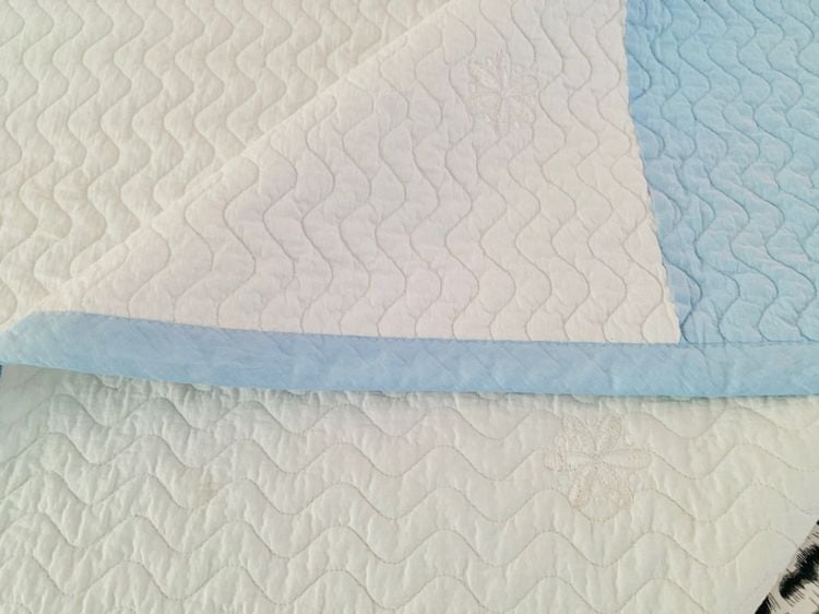 ผ้าห่ม หรือผ้าปูรองนอน (แบบบาง) ขนาด 5ฟุต สีฟ้าทูโทนปักลายดอกวินเทจ (สภาพใหม่) มือสองสภาพดี สินค้าญี่ปุ่น-เกาหลีแท้ รูปที่ 8