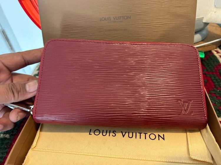 แดง กระเป๋าสตางค์ Louis Vuitton 